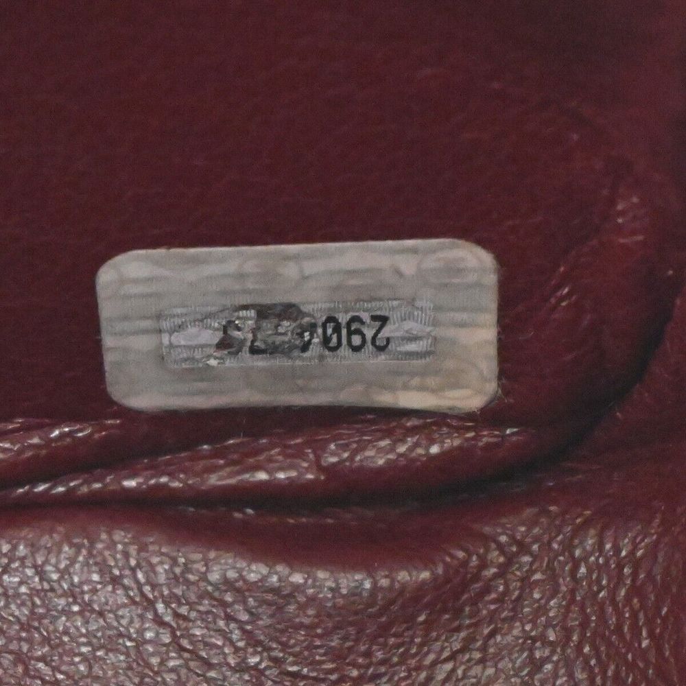 CHANEL Matelasse Handbag - Picture 6 of 16